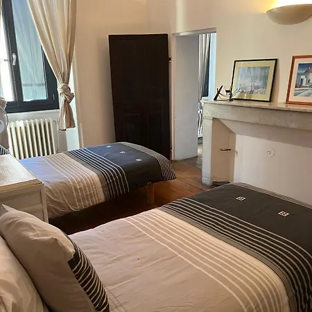 Le Charles Ix Apartment Roussillon (Isere)