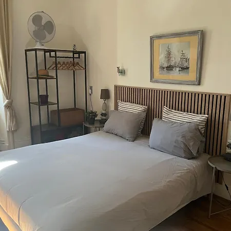 Le Charles Ix Apartment